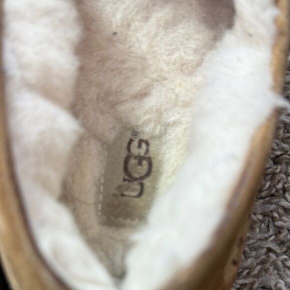 Ugg Taupe Suede Tan Slippers - Picture 3 of 5